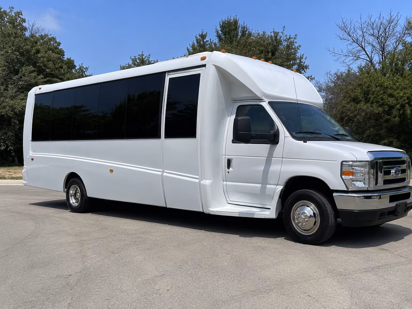bachelor party buses to knott s berry farm and the buena park entertainment zone