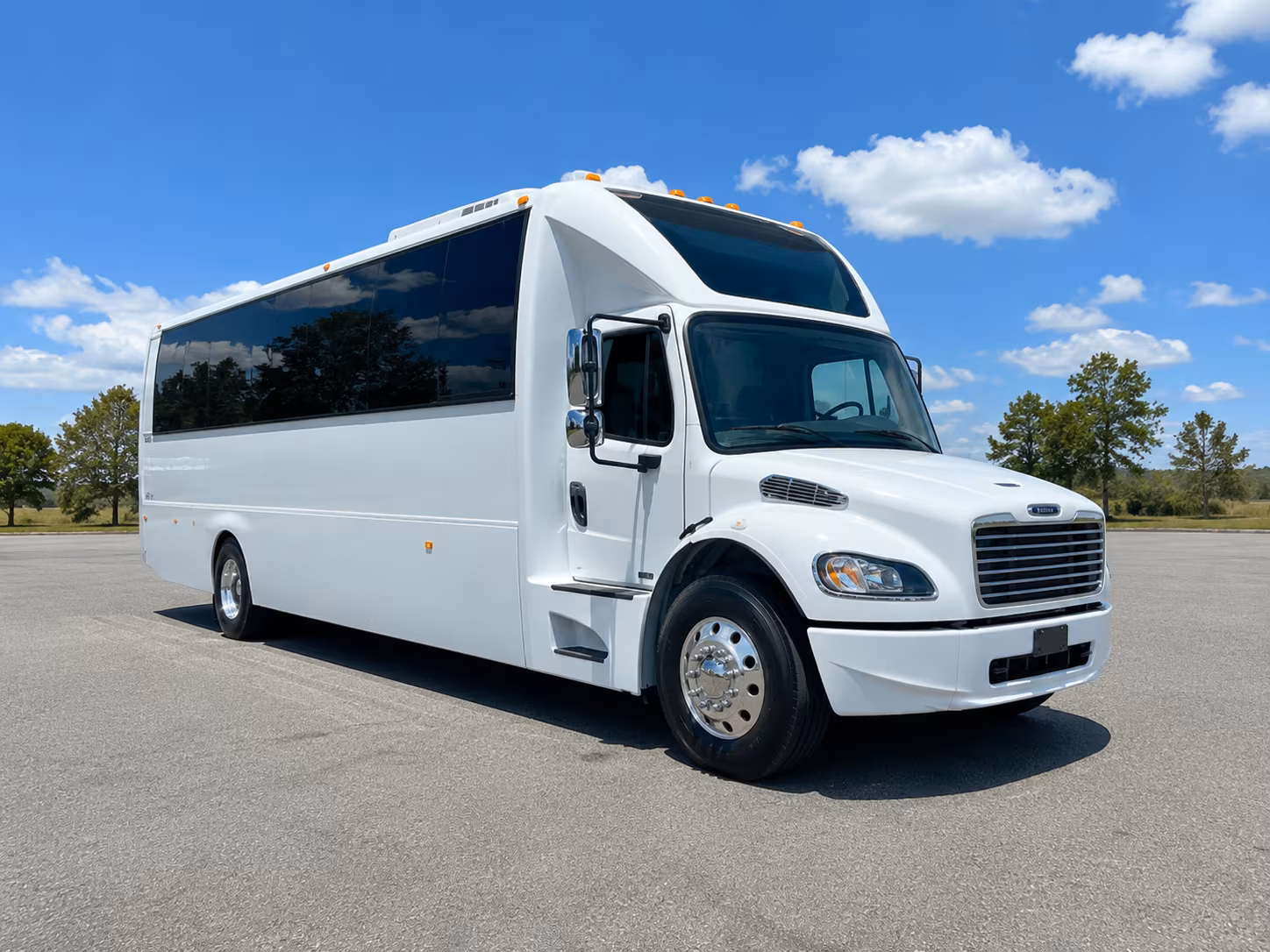 bus rentals for multi day bachelor and bachelorette weekends based in buena park