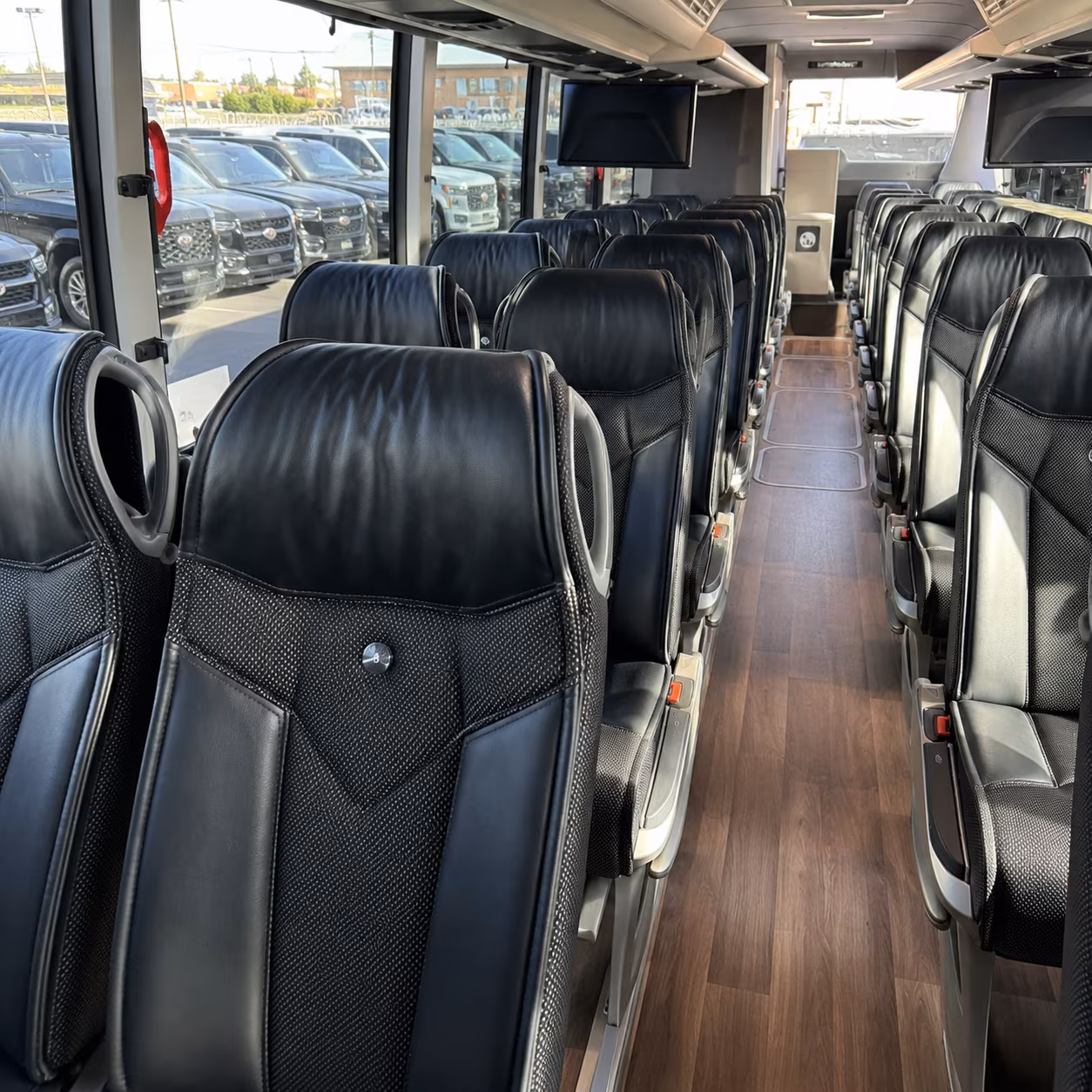 charter buses for corporate conference groups in the la basin