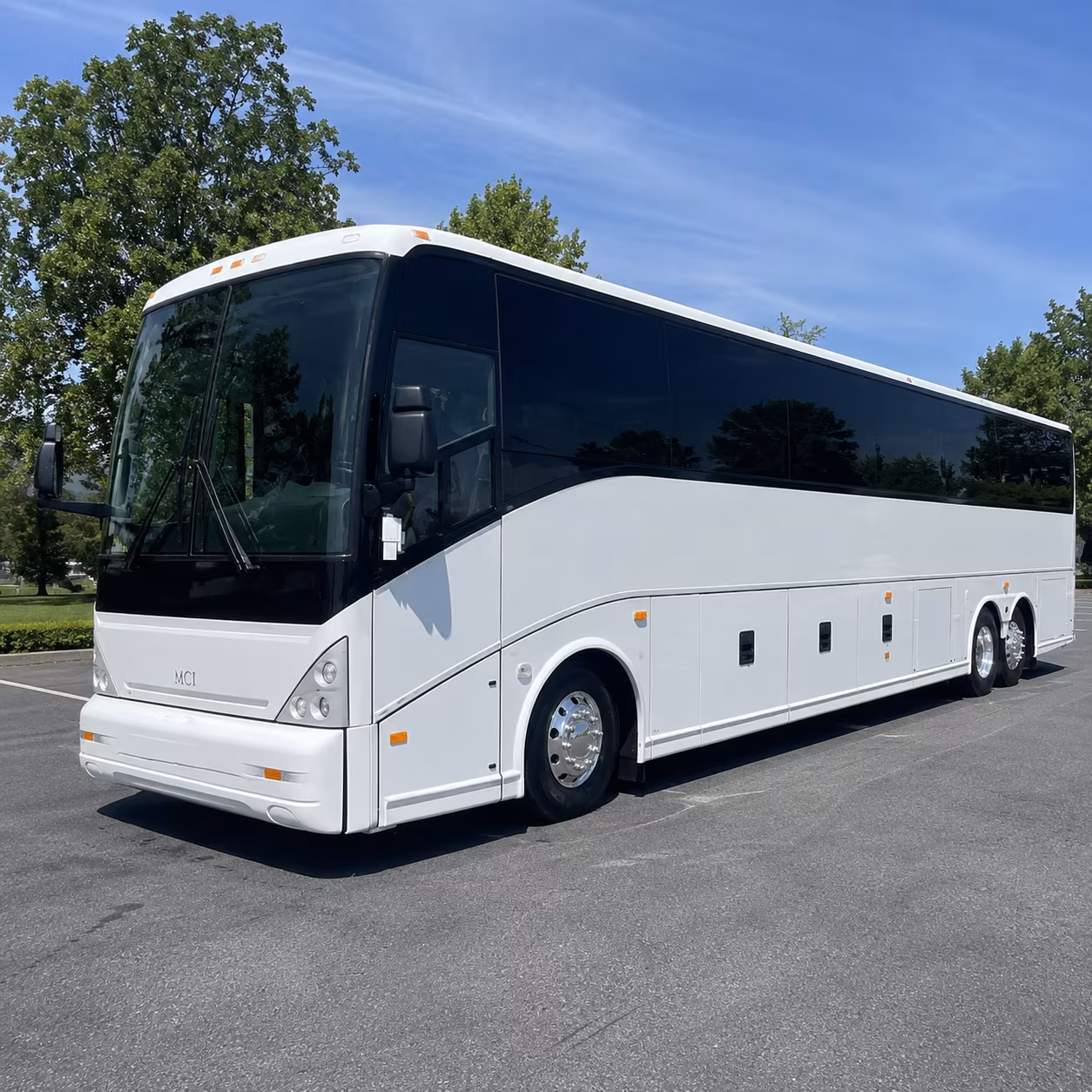 charter buses for large birthday group outings to socal attractions