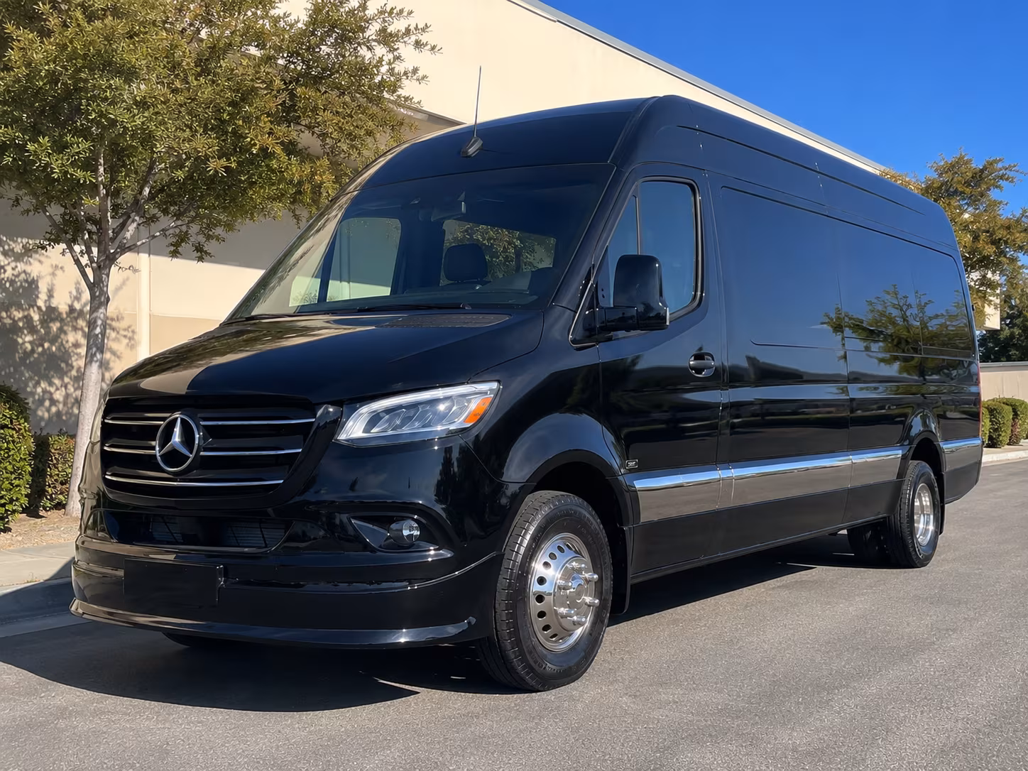 find transportation for your next private event 3