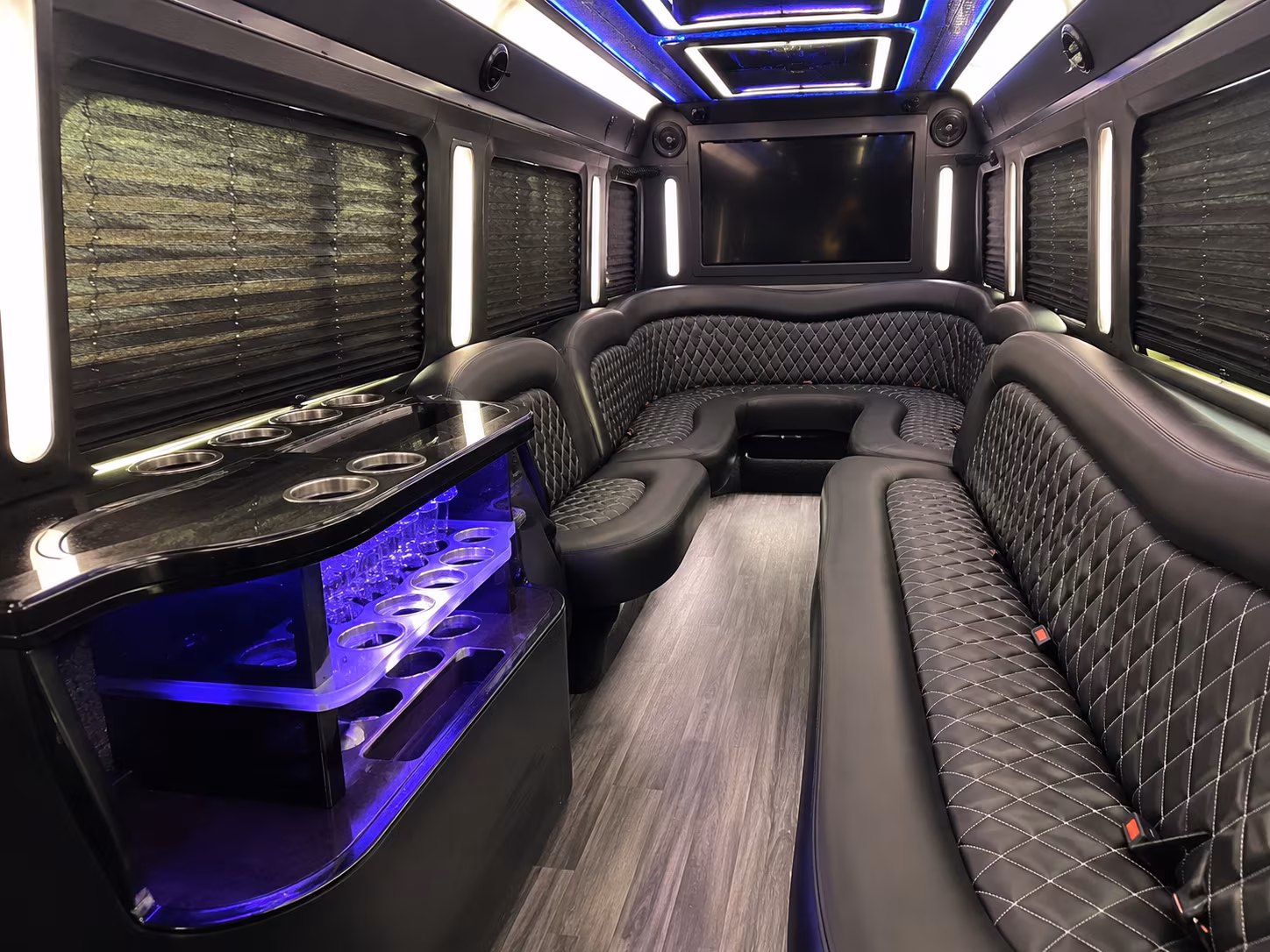 sweet 16 and quinceanera party buses through orange county